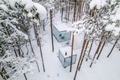 Nykyään ÖÖD-peilimökkejä on yli kahdessakymmenessä maassa, kolmella eri mantereella.