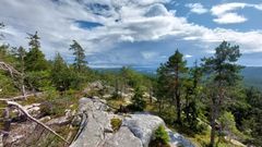 Kolin alueen vaaroilta avautuvat maisemat Pieliselle ja Herajärven laaksoon.