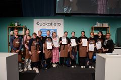 Kolme loppukilpailuun yltänyttä koulua eri puolilta Suomea todisti, että kasvisruoka on sekä herkullista, ravitsevaa että kekseliästä.