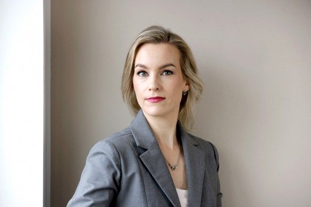 Teknologiateollisuuden johtava ekonomisti Hanne Mikkonen