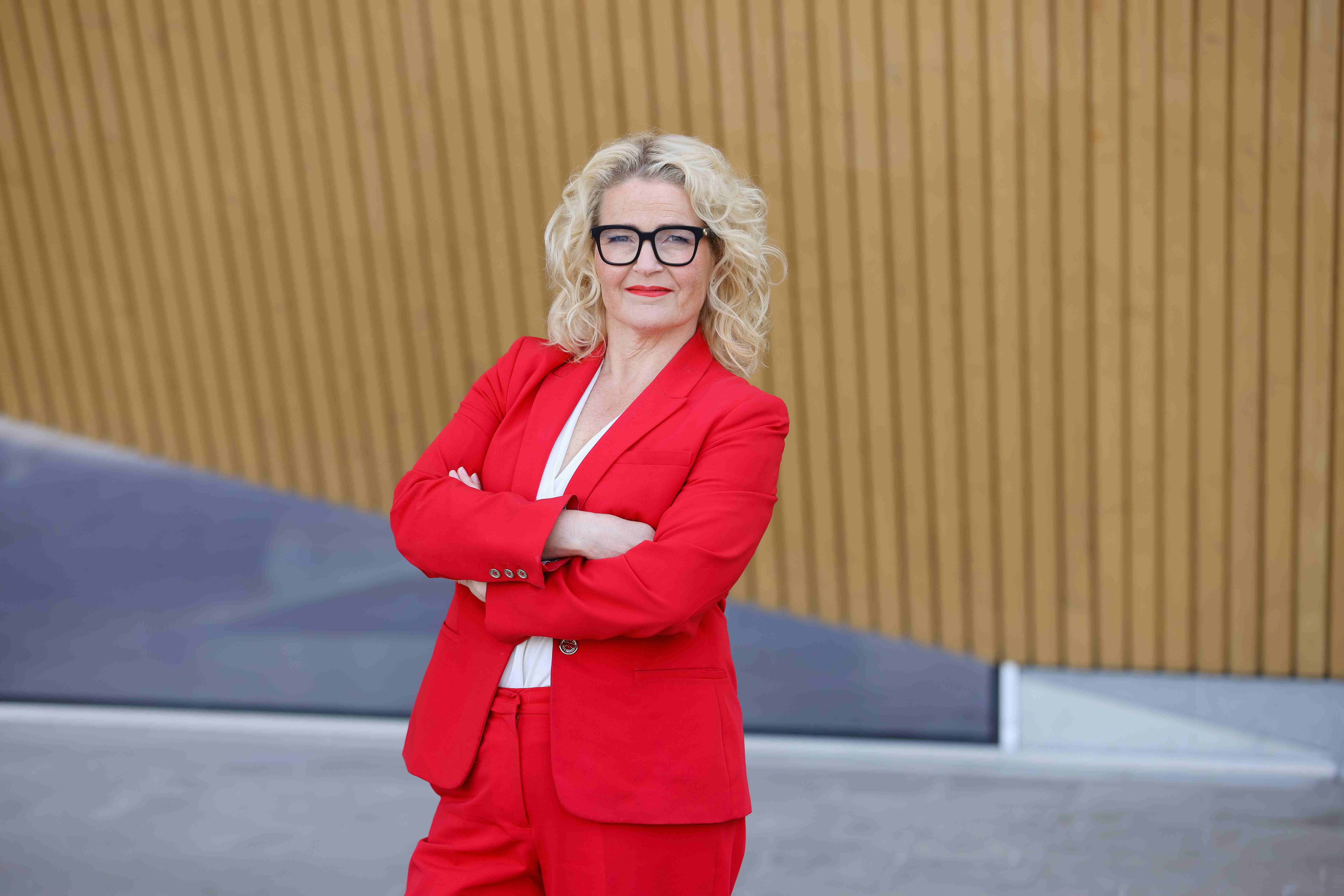 Miapetra Kumpula-Natri siirtyy Teknologiateollisuuden johtoon