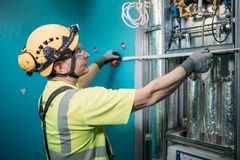 Korjausrakentamisen suhdanne on paljon tasaisempi kuin uudisrakentamisen.