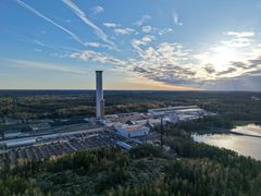 Prysmianin kaapelinvalmistustorni Pikkalassa