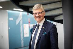 Professori Pentti Huovinen tunnetaan uraauurtavasta työstään antibioottiresistenssin ja suolistomikrobien tutkijana.