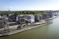 Turun Telakkaranta ilmasta, Turun Prikantiini tunnelin sisäänkäynnistä oikealla.