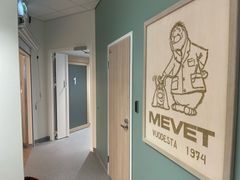 Eläinsairaala Mevetin historia alkaa vuodesta 1974