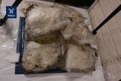 Tullin takavarikoimaa alfa-PVP:tä.