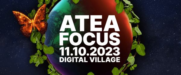 Teksti Atea Focus 11.10.2023 Digital Village. Taustalla maapallo, jota on koristeltu värikkäin perhosin ja kasvein.