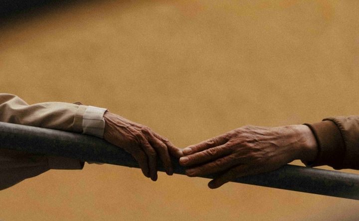 HelsinkiMissio tarjoaa keskusteluapua, koulutettujen vapaaehtoisten kavereiden tukea ja lämminhenkisiä kohtaamispaikkoja.