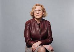 Palliatiivinen hoito -kirjan päätoimittaja Tiina Saarto