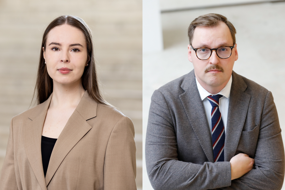 SDP Helsingin valtuustoryhmän pj. Elisa Gebhard ja 1. vpj. Niilo Toivonen. Jukka-Pekka Flander ja Leena Koskela