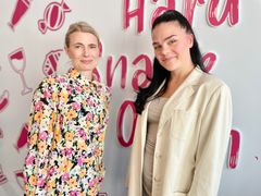 Head of HR Anna Wotherspoon ja Team Leader Helmi Pursiainen.