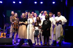 A multilingual and multicultural Global Church Festival Worship Service