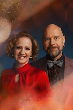 Tapahtuman juontavat Anniina Valtonen ja Totti Toivonen.