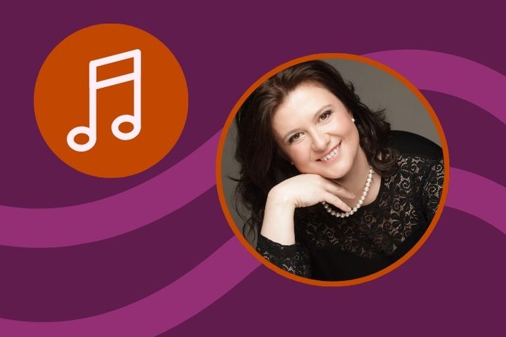 I bild finns musiker och några nåter.