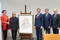 Jari Kuusiston muotokuvan paljastustilaisuus