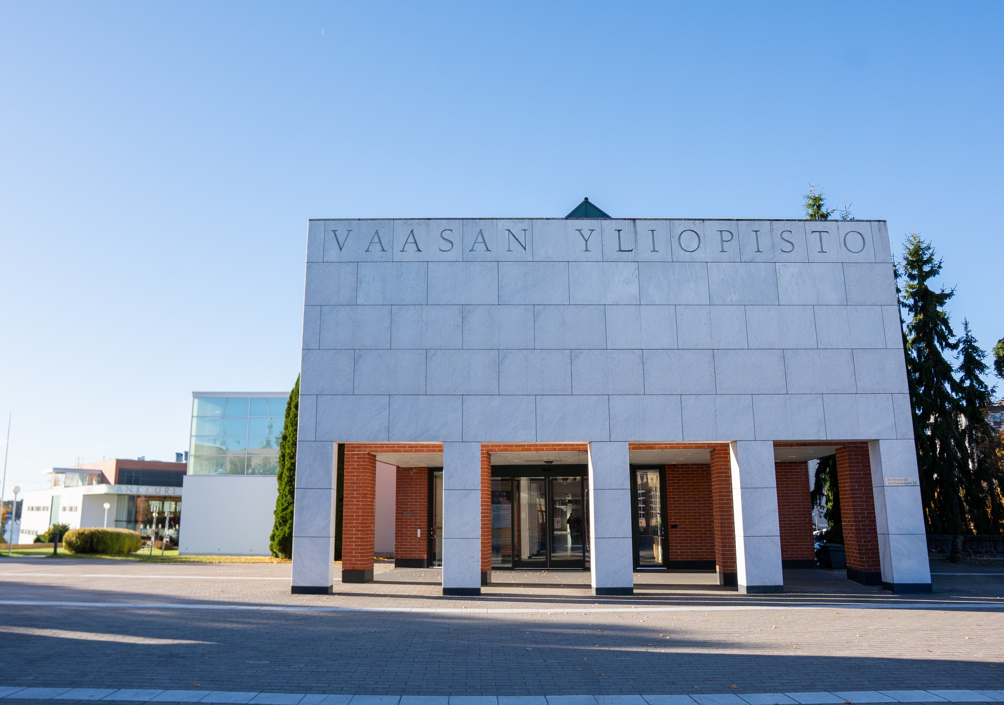 Vaasan yliopistolle kansainvälinen kauppatieteiden laatuakkreditointi