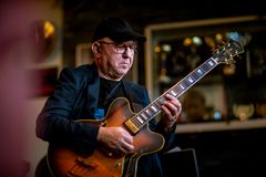 Önder Focan esiintyi kesällä 2023 Pori Jazzin jameissa. Tänä kesänä häntä kuullaan Focan & Harrivaara 30th Anniversary Band -kokoonpanon kanssa Jazzkadun Satakunta-lavalla torstaina 17.7.