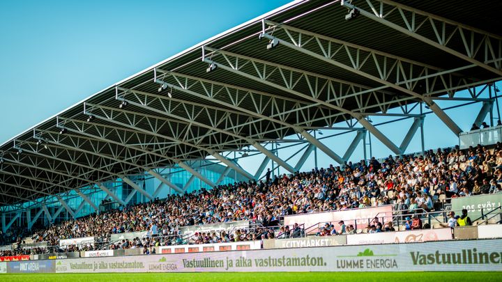 HJK:n yleisökeskiarvo kauden puolivälissä on 4634 per ottelu.