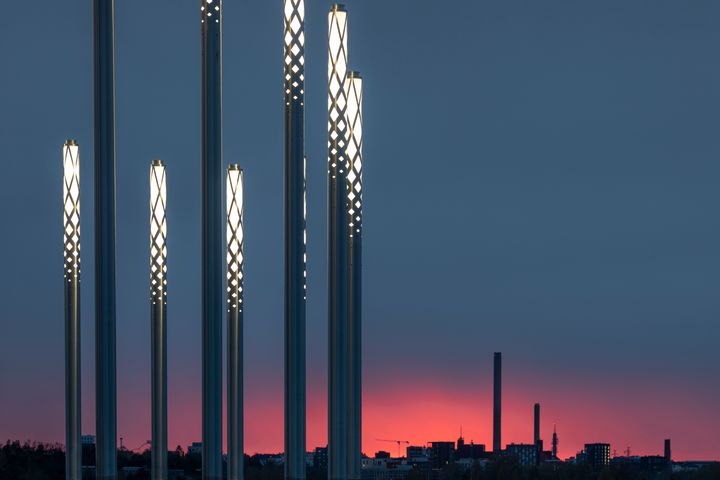 Olafur Eliasson, Pitkän päivänvalon paviljonki (yksityiskohta), 2025; Kruunuvuorenranta, Helsinki, 2025; Kuva: HAM / Maija Toivanen; Tilaaja Helsingin kaupunki; HAM Helsingin taidemuseon kokoelma © 2025 Olafur Eliasson