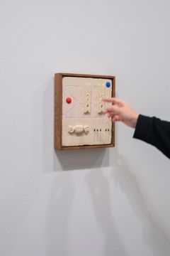 Emma Luukkala: Yöpyykki, HAM galleria 20.9.–9.11.2025. Kuva: HAM / Sonja Hyytiäinen