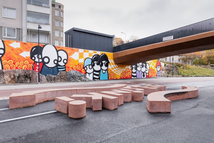 Janne%20Siltanen%3A%20Love%20Helsinki%2C%202012/2025.%20Baana.%20Kuva%3A%20HAM/Kerttu%20Malinen.