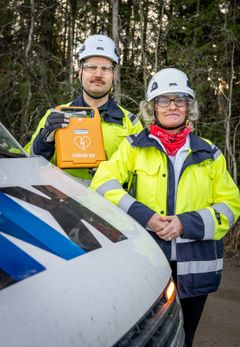 Kuvassa Elenian rakennuttamispäällikkö Jesse Jaakkola ja Plusabin Business Developer MIia Virtapuro.