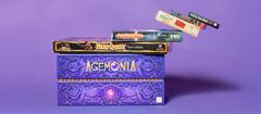 Lautapelejä, kuten Agemonia, HeroQuest ja Pandemic, pinossa violetilla taustalla.