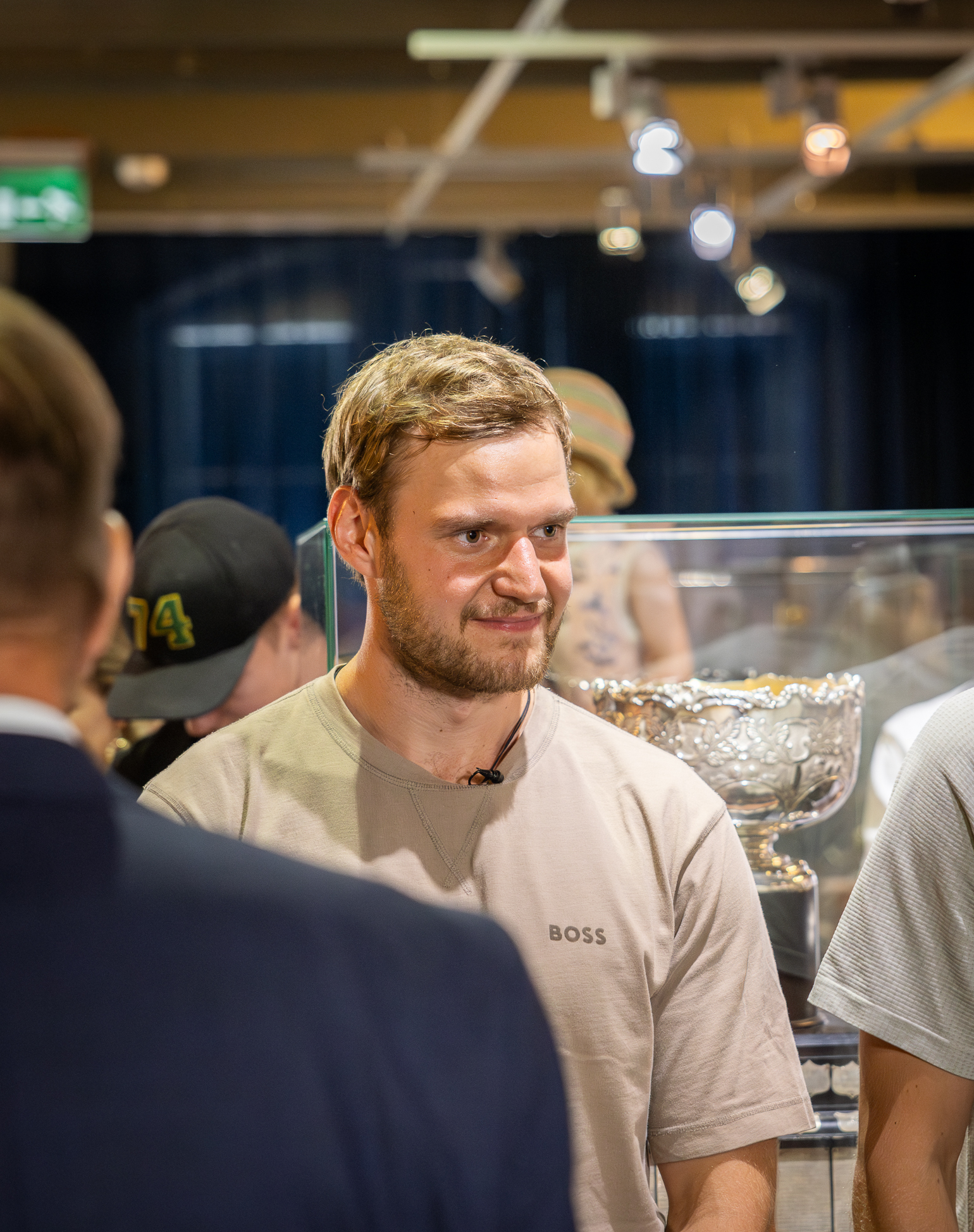 Aleksander Barkov ja MM-pokaali vierailevat Jääkiekkomuseossa