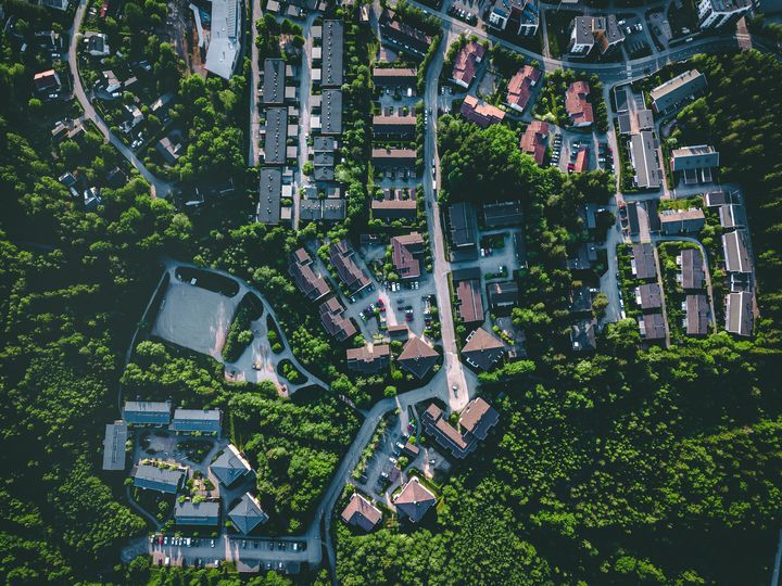 Kaupungeista löytyvät vastaukset kolmeen kohtalonkysymykseen