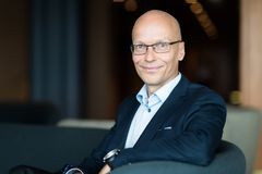 Jari Huovinen, EK
