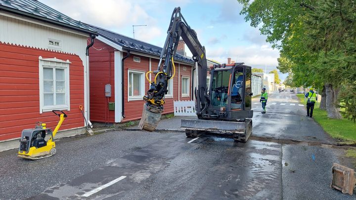 Vanhan kaupunkialueen kapeat kujat tarjosivat kiertoteitä rakentamiseen