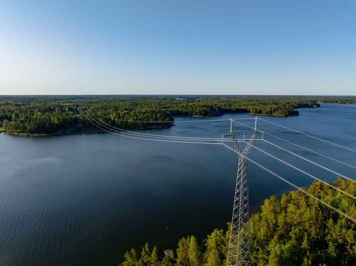 Carunan suurjännitejohto