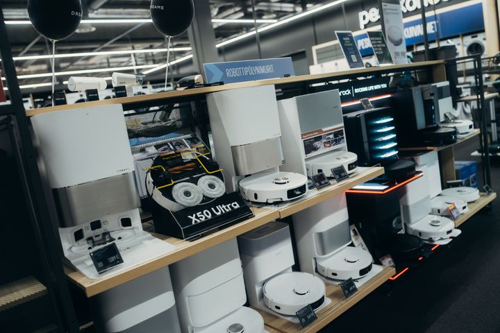 Robotti-imureista povataan Black Fridayn suosikkia.