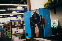 Jäätelö- ja slush-koneet menivät sekä joulukauden että huhtikuun kampanjoissa kuumille kiville.