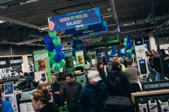 Gigantti Porvoon avajaisissa riitti vilskettä.