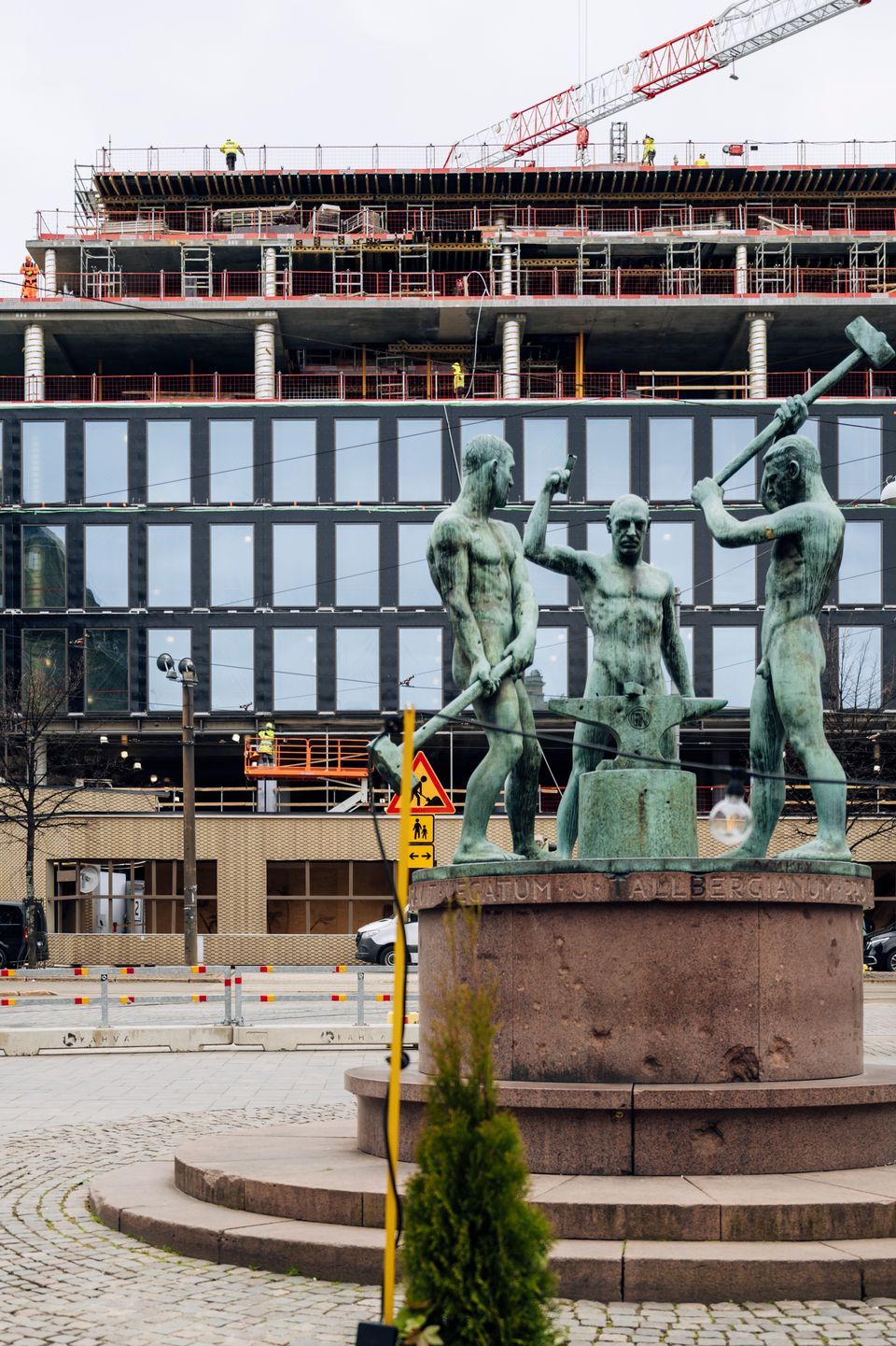 Signe Sponda Sponda celebrates topping out milestone at its Signe development in ...