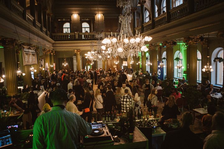 Turku Wine & Jazz järjestetään 8.-9. joulukuuta VPK:n talolla.