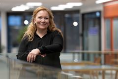 Syöpätautien ja palliatiivisen keskuksen ylilääkäri Minna Jääskeläinen Lapin keskussairaalasta.