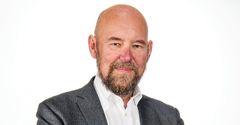 Esko Valtaoja toimii vetoomuksen kasvoina Suomessa