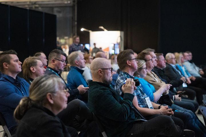 KuljetusAreenan ajankohtainen seminaariohjelma sai kiitosta kävijöiltä.