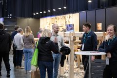 Jyväskylän Rakennusmessuilla tutustuttiin rakentamisen, remontoinnin, sisustamisen ja pihanlaiton ratkaisuihin.