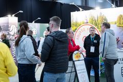 Messuilla esiteltiin Keski-Suomen tonttitarjontaa.