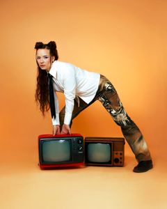 Ihan oikeesti -pressikuva - Annika Granholm (credit Saara Taussi)