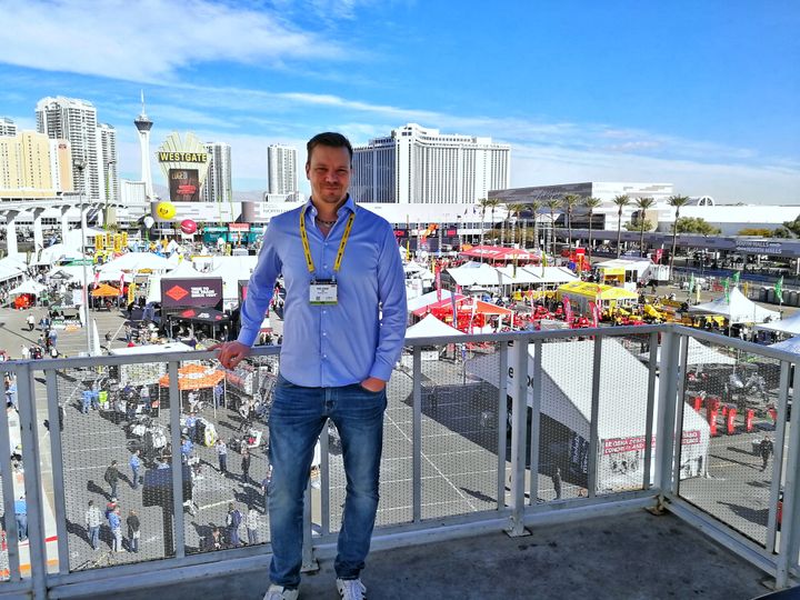 Mika Ahonen. World of concrete messuilla 2022.