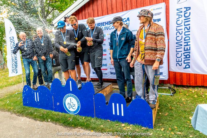 Purjehdusliigan voittajajoukkueet