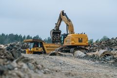 Louhintahiekka vastaa Keskon Nurmijärven logistiikkakeskuksen maarakennustöistä