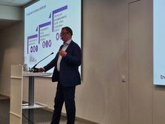 Energiateollisuuden Jukka Leskelä totesi, että puhtaasti tuotettu sähkö luo mahdollisuuksia uusille teollisille investoinneille, datakeskuksille, vetytaloudelle ja muulle sähköä hyödyntävälle kasvulle.