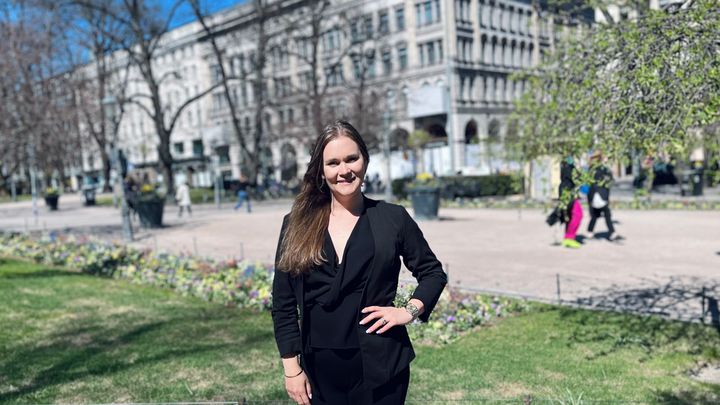 Elisa Tuomi, Living-liiketoiminnan johtaja