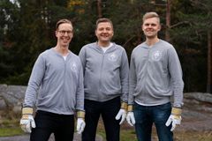 Hiisin puupäät eli yrittäjät Kokkokalliolla Vihdissä - Markus Veikkolainen, Ari Lapveteläinen ja Niklas Eriksson
